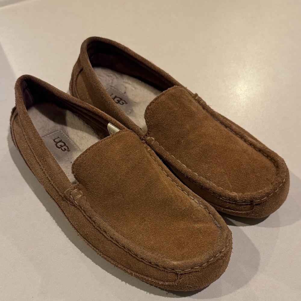 UGG Men's Ascot Tan Suede Slip-Ons